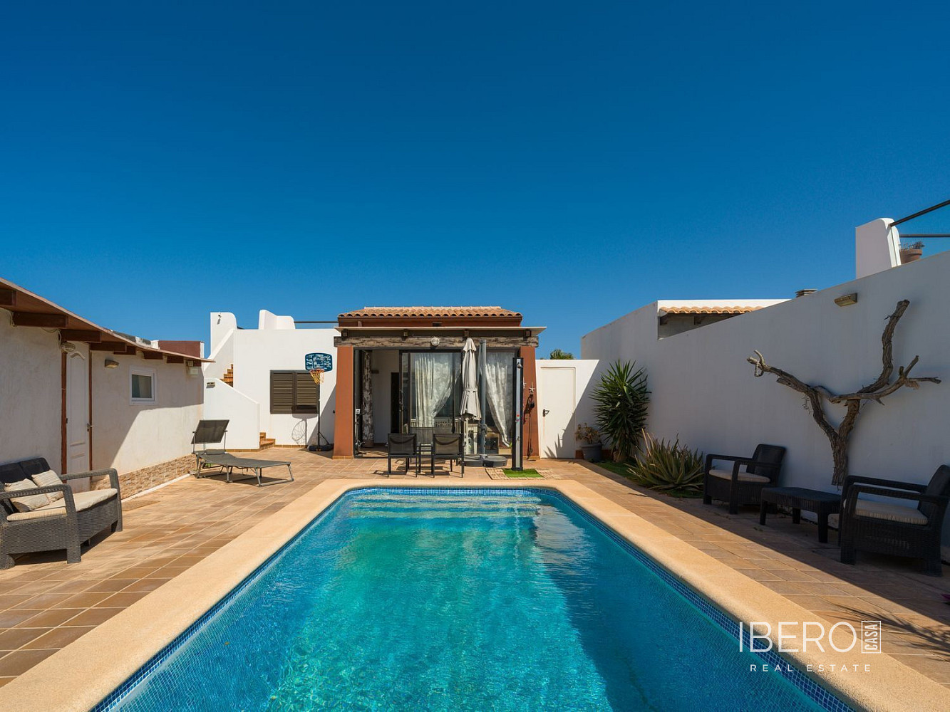 Casa 4+kk – Antigua - Vista 2