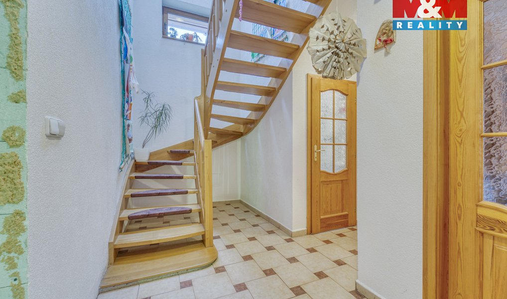 Prodej domu 157 m² s pozemkem 1 029 m², Dolany – náhled fotky 17