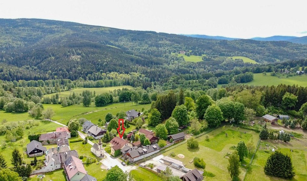 Prodej ubytovacího objektu 550 m², Kašperské Hory – náhled fotky 3
