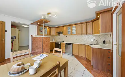 Prodej domu 356 m² s pozemkem 487 m², Vážany, okres Vyškov