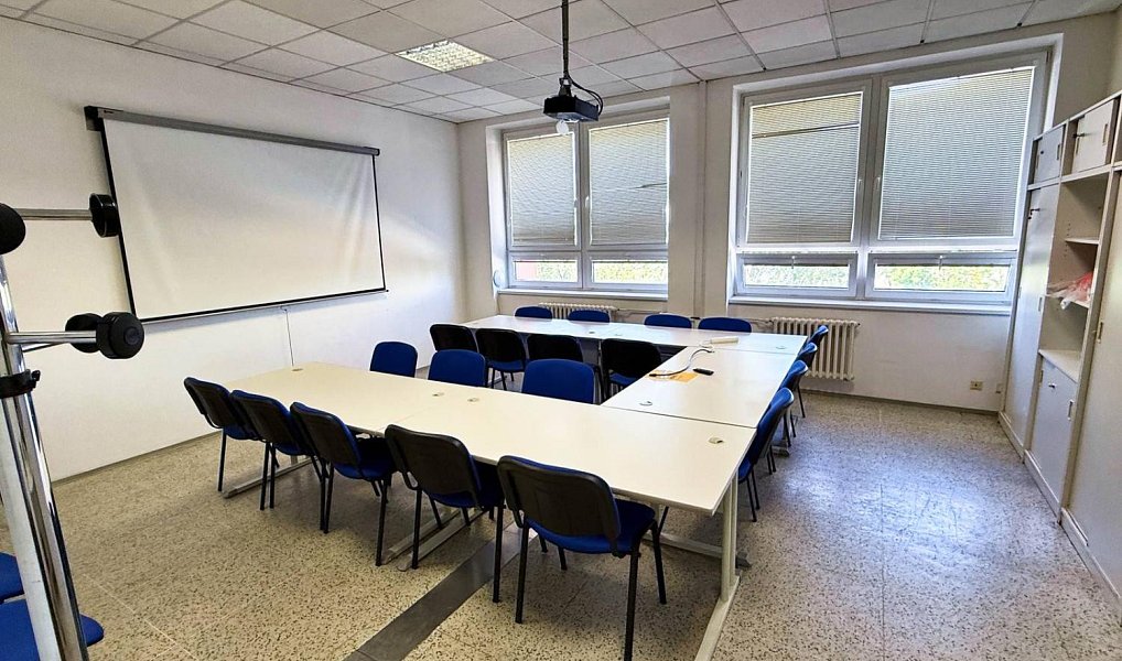 Prodej kanceláře 1 640 m², Tábor – náhled fotky 8