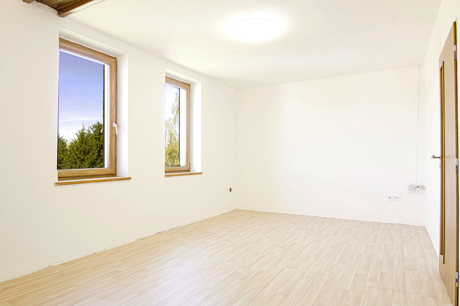Pronájem bytu 2+1 49 m² – fotografie 3