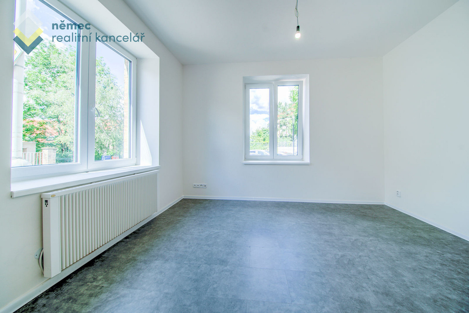 Pronájem bytu 2+kk 39 m² – fotografie 3