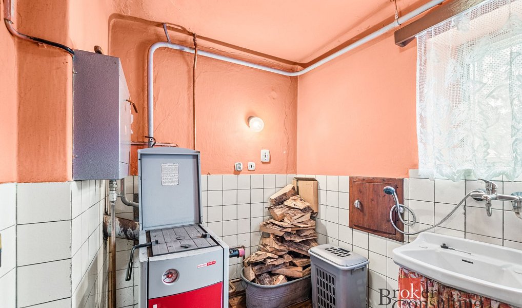 Prodej domu 77 m² s pozemkem 1 095 m², Ejpovice – náhled fotky 18
