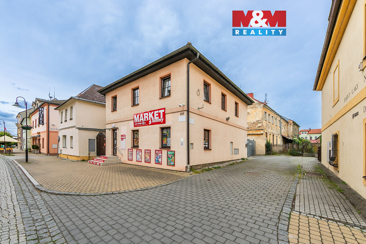 Pronájem obchodních prostor 85 m²