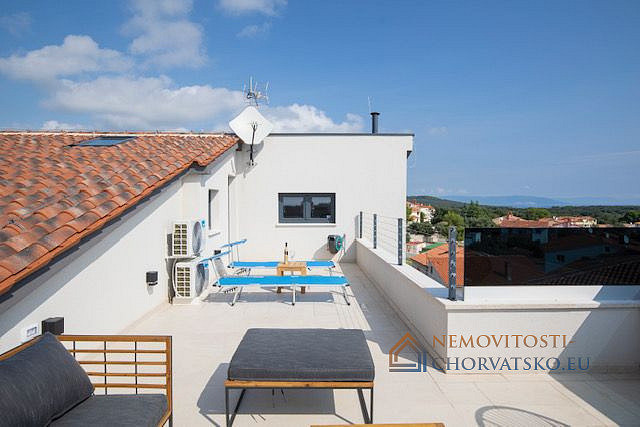 Prodej bytu 2+kk 97 m² - Widok 2