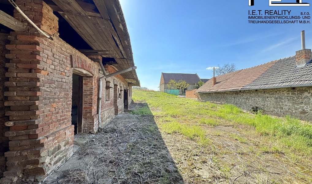 Prodej domu 300 m² s pozemkem 1 377 m², Skalka – náhled fotky 6