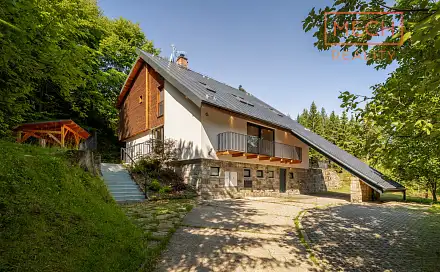 Prodej ubytovacího objektu 143 m², Stanovnice, Karolinka, okres Vsetín