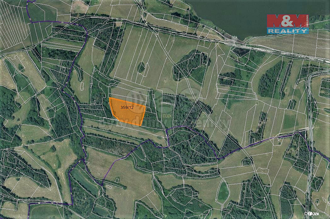 Prodej pole 11 380 m²