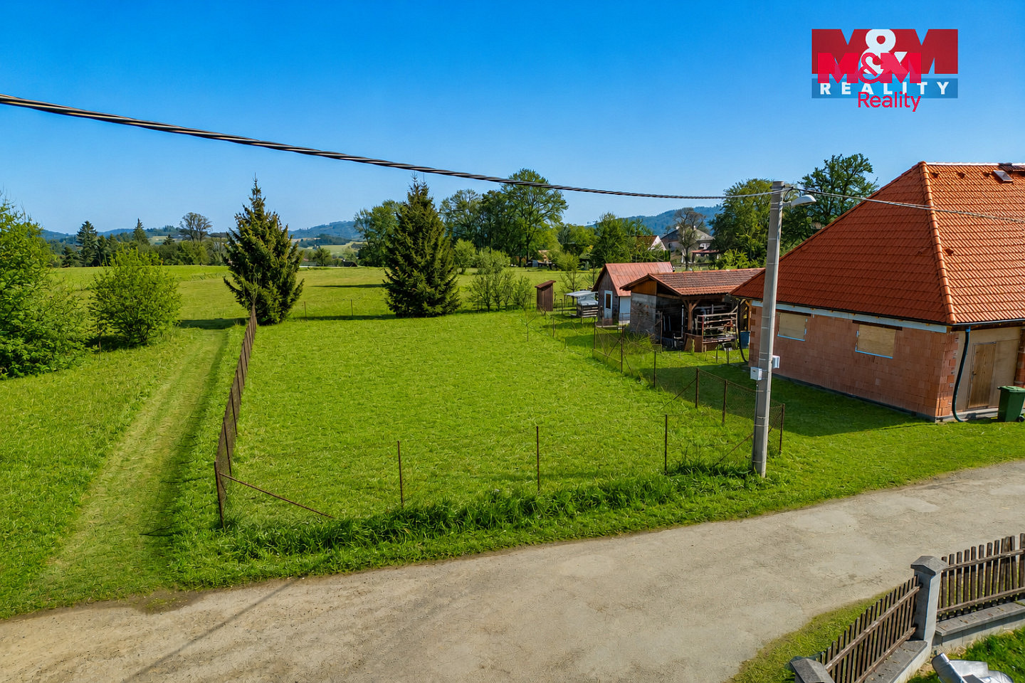 Prodej stavebního pozemku 764 m² — photo 2