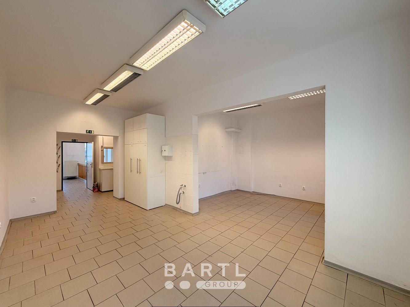 Pronájem komerčního objektu (jiného typu) 72 m²