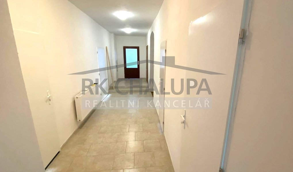 Prodej ubytovacího objektu 900 m², Stráž nad Nežárkou – náhled fotky 13