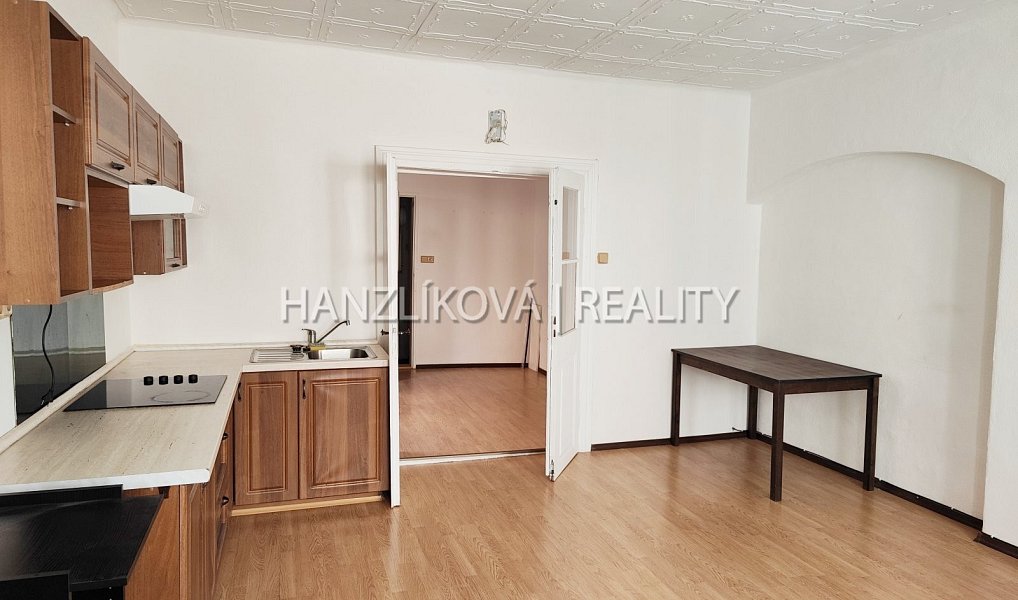 Pronájem bytu 1+1 40 m², Prachatice – náhled fotky 3