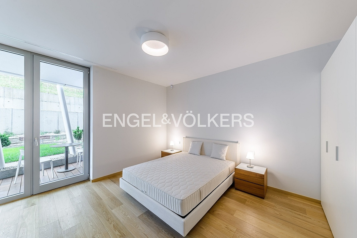 Pronájem bytu 1+kk 66 m² — photo 3