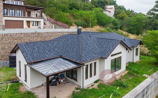 Prodej domu 209 m² s pozemkem 1 020 m², Plzeň