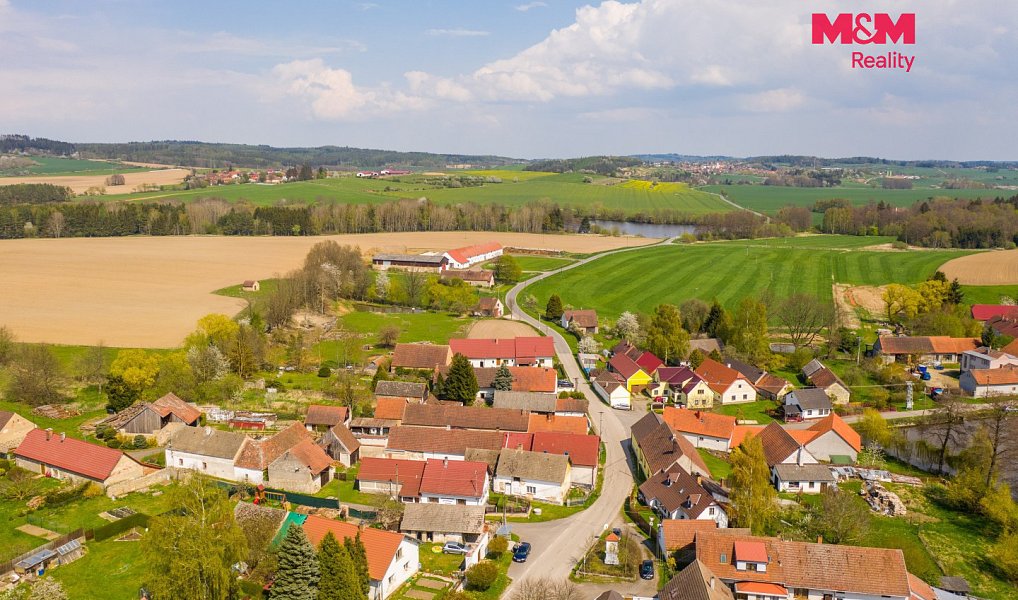 Prodej chaty/chalupy 140 m² s pozemkem 279 m², Bělčice – náhled fotky 16