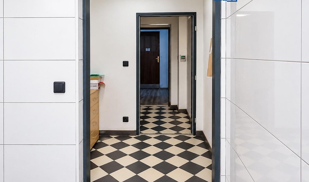 Pronájem obchodních prostor 77 m², Duchcov – náhled fotky 5