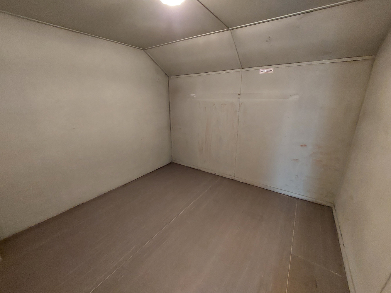 Pronájem skladovacích prostor 14 m²