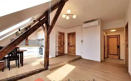 Prodej bytu 3+kk 65 m², Národní třída, Hodonín