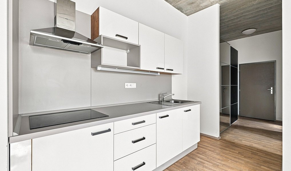 Pronájem kanceláře 32 m², Praha – náhled fotky 4