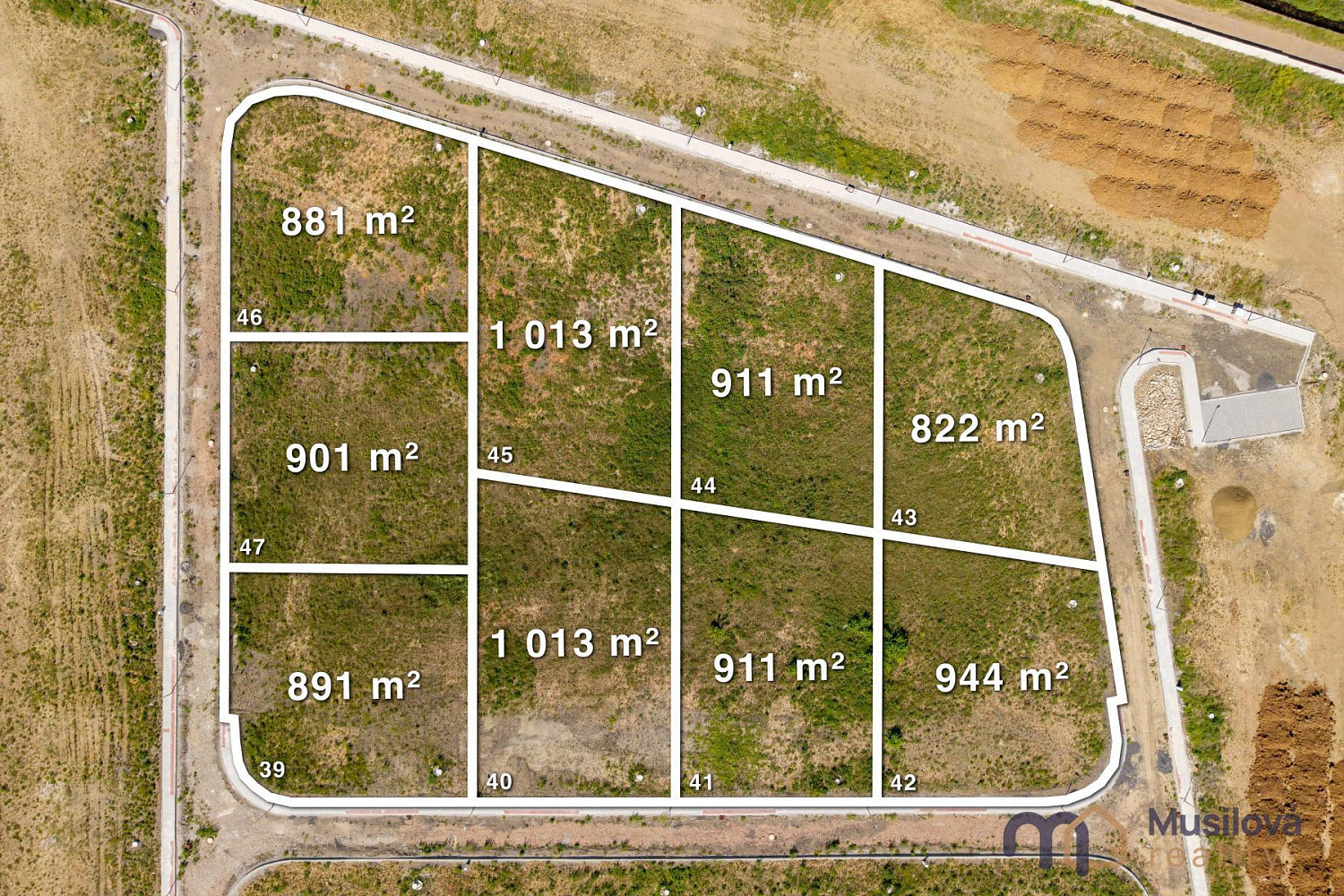 Prodej stavebního pozemku 822 m² – fotografie 5