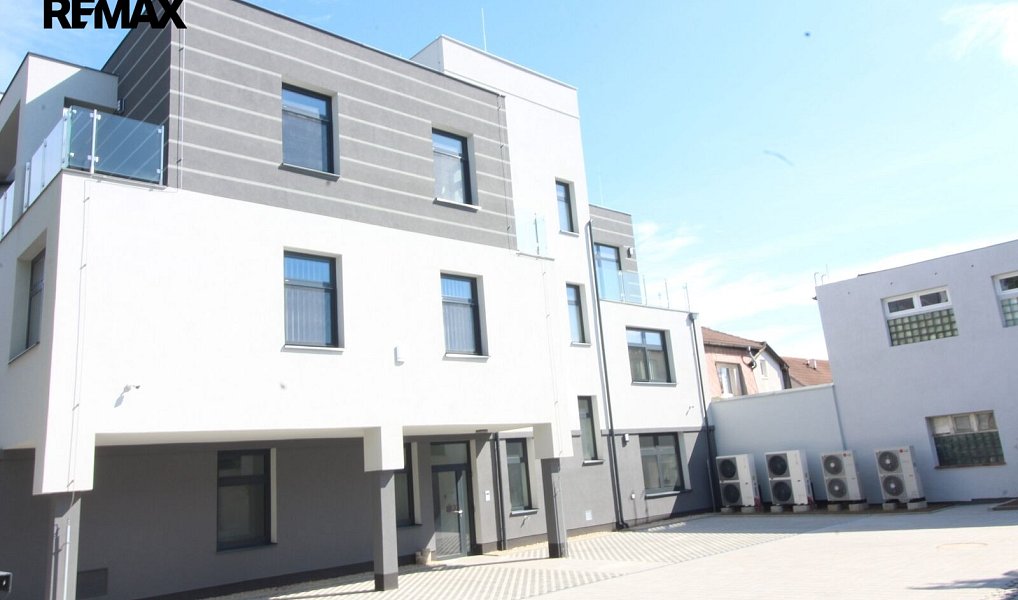 Pronájem komerčního objektu (jiného typu) 49 m², Praha – náhled fotky 25