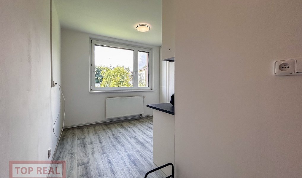 Pronájem bytu 1+1 33 m², Kroměříž – náhled fotky 3