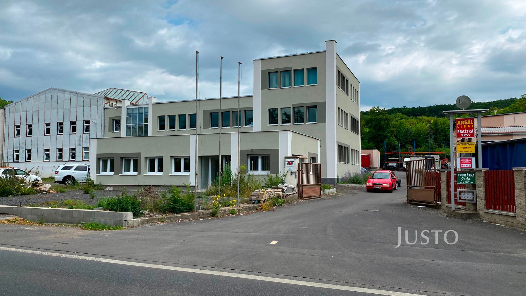 Pronájem obchodních prostor 73 m²