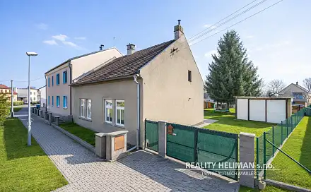 Prodej domu 98 m² s pozemkem 903 m², Komenského, Pardubice - Pardubičky