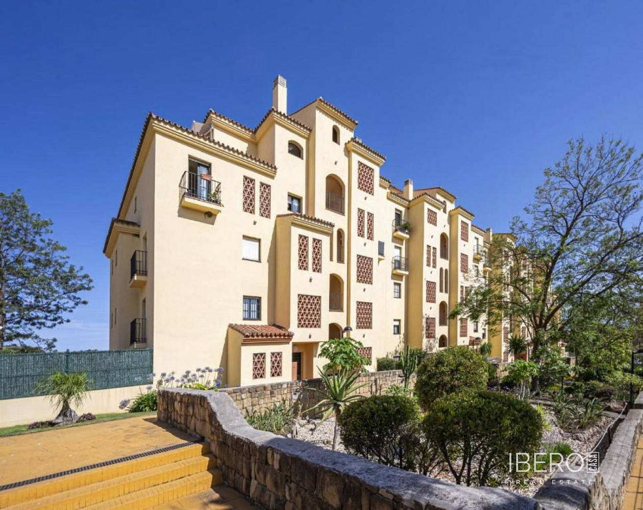 Piso 3+kk – Estepona, Barriada Islas Canarias - Vista 3