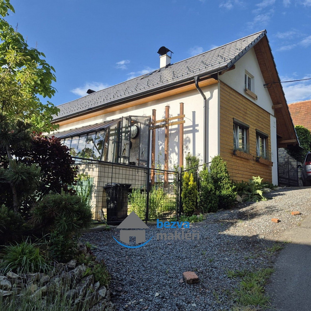 Prodej chaty/chalupy 195 m² s pozemkem 646 m² — photo 2
