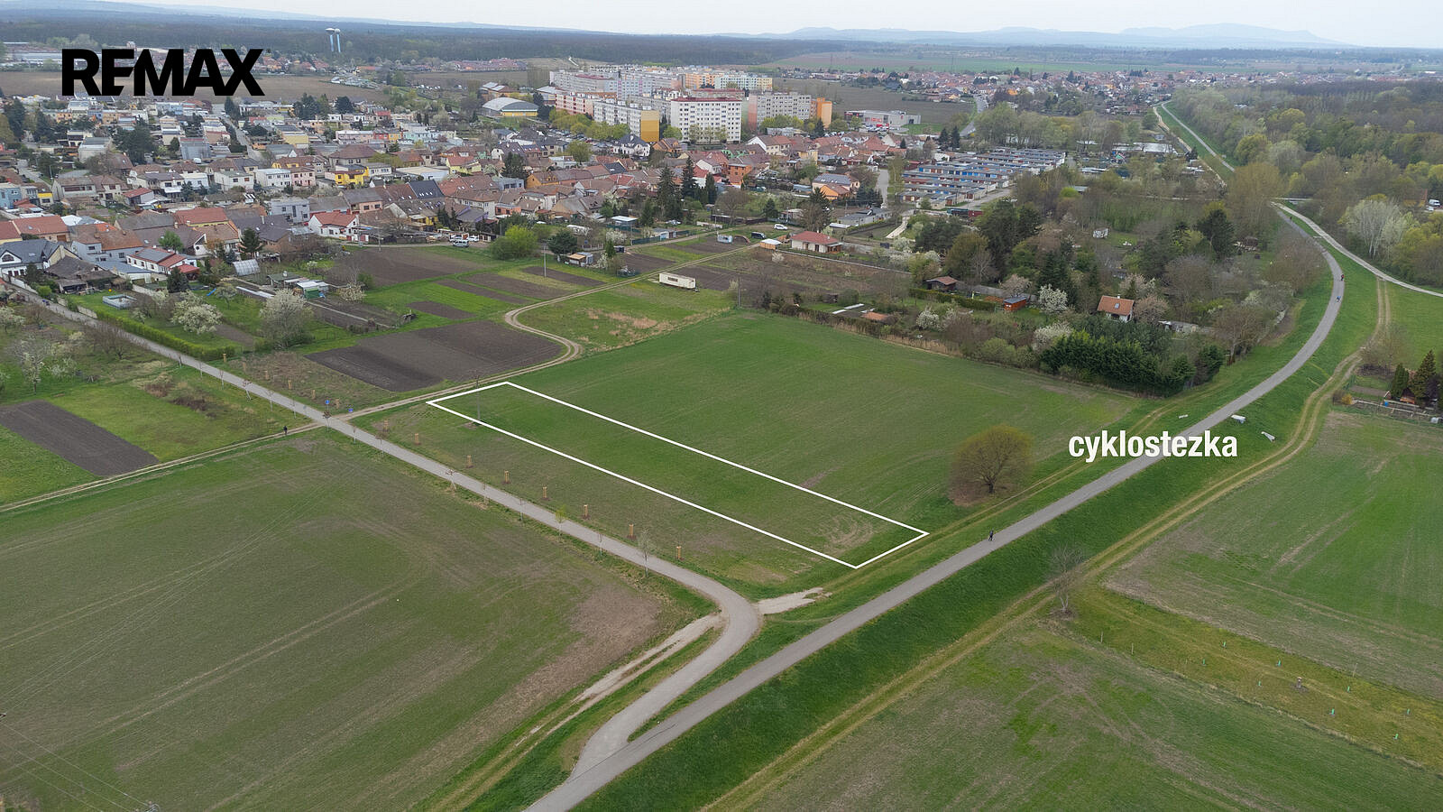 Prodej stavebního pozemku 1 171 m² – fotografie 3