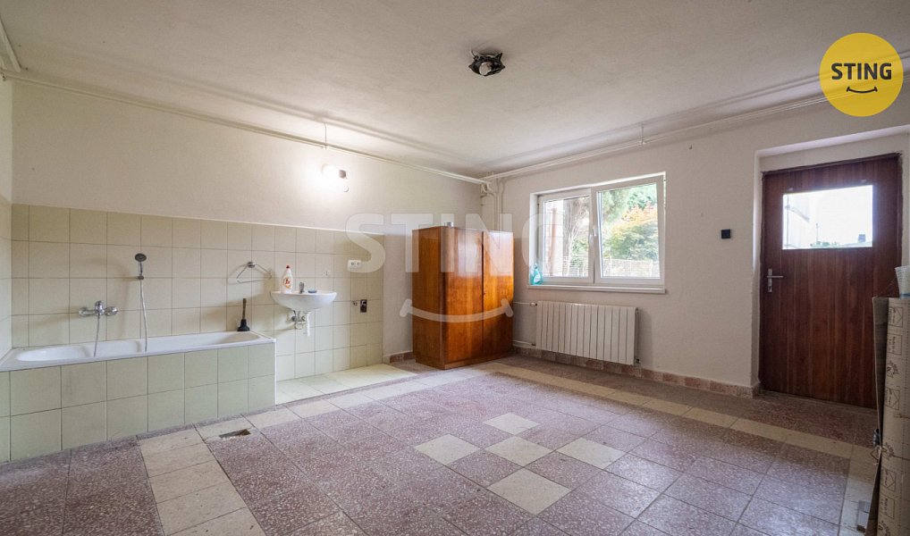 Prodej domu 200 m² s pozemkem 253 m², Opava – náhled fotky 26