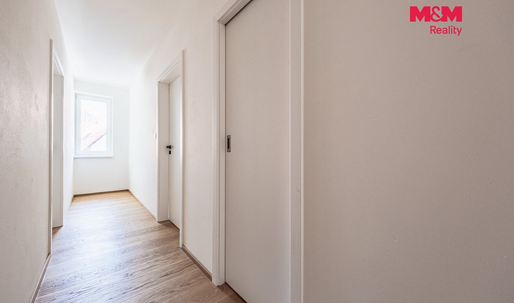 Prodej domu 135 m² s pozemkem 289 m², Kamenice – náhled fotky 14