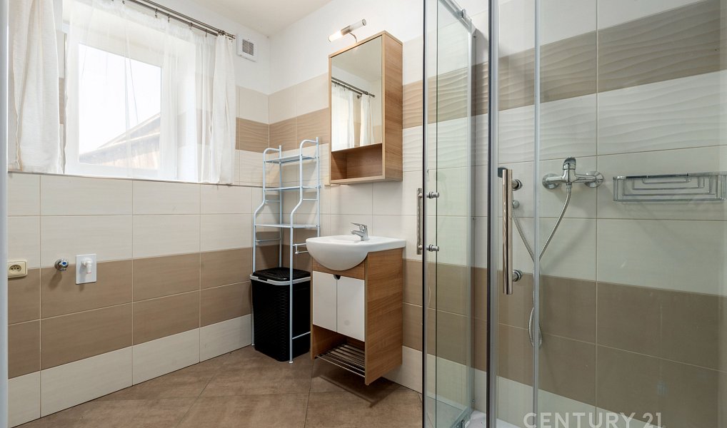 Prodej domu 136 m² s pozemkem 660 m², Nová Ves u Jarošova – náhled fotky 13