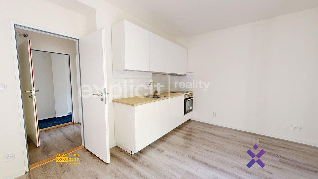 Pronájem bytu 2+kk 45 m² – fotografie 4