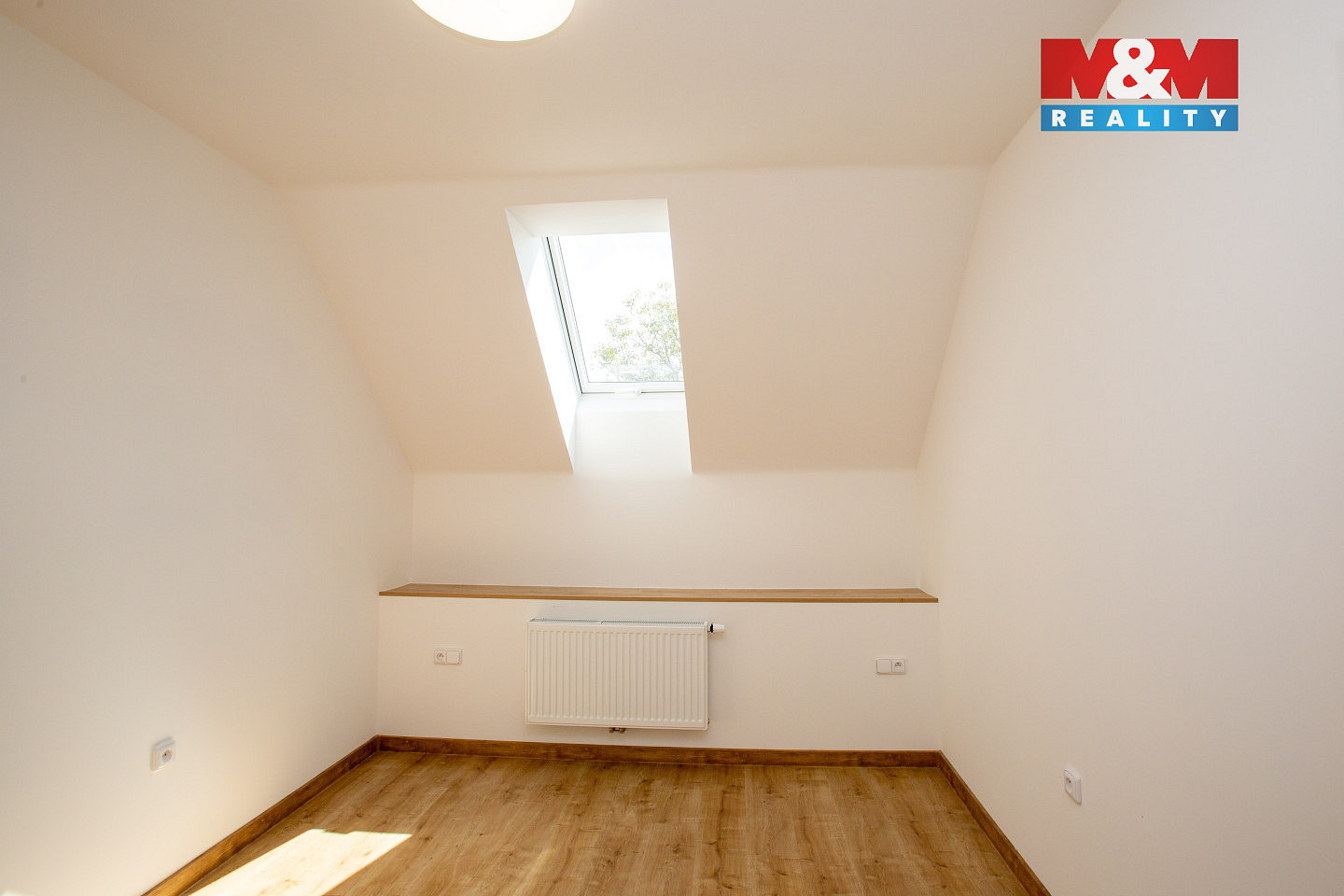 Pronájem bytu 3+kk 82 m² – pohled 4