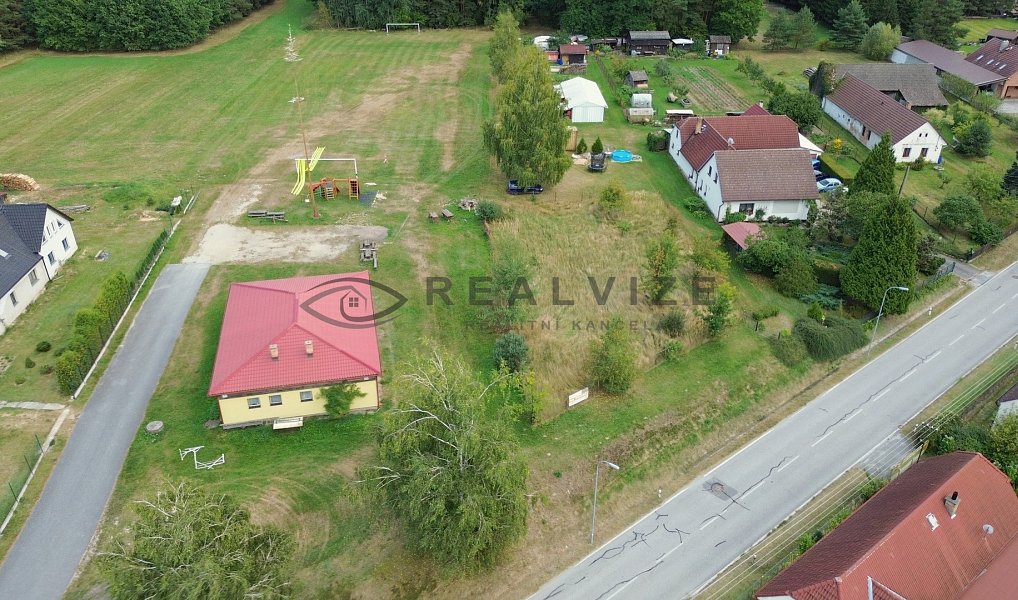 Prodej stavebního pozemku 886 m², Jílovice – náhled fotky 2
