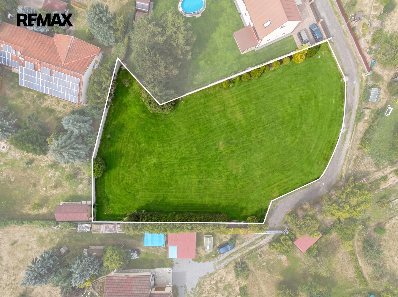 Prodej stavebního pozemku 1 772 m² – fotografie 3