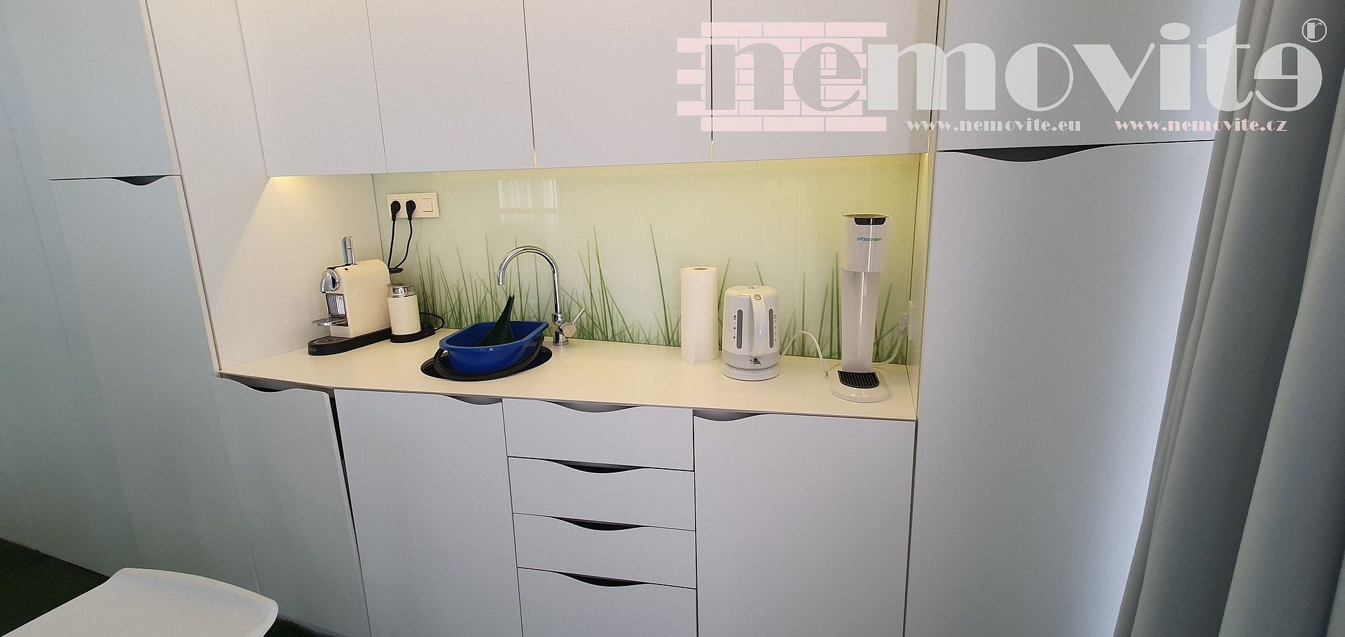 Prodej kanceláře 59 m² – fotografie 3