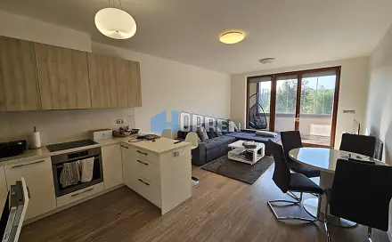 Pronájem bytu 2+kk 62 m²
