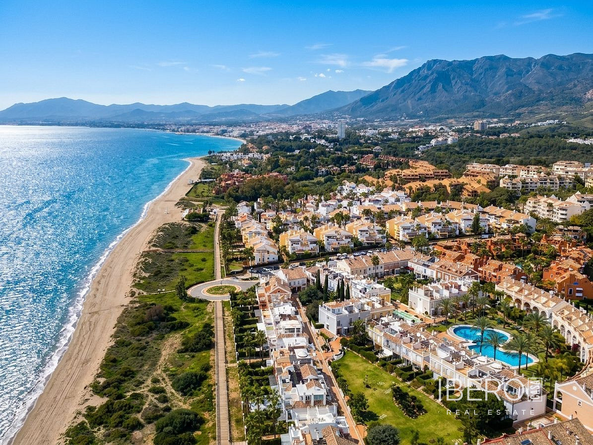 Casa 5+kk – Marbella, Bahía de Marbella, Rio Real - Vista 2