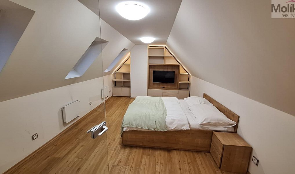 Prodej domu 425 m² s pozemkem 425 m², Teplice – náhled fotky 20