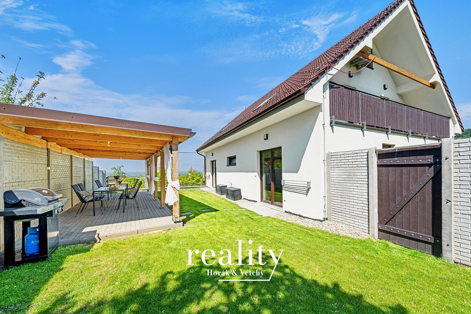 Prodej domu 205 m² s pozemkem 370 m²