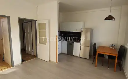 Pronájem bytu 2+kk 45 m²
