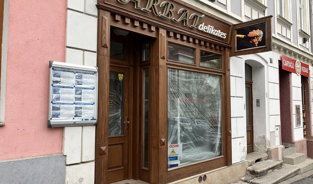 Prodej obchodních prostor 92 m², Karlovy Vary – fotka 1 z 8