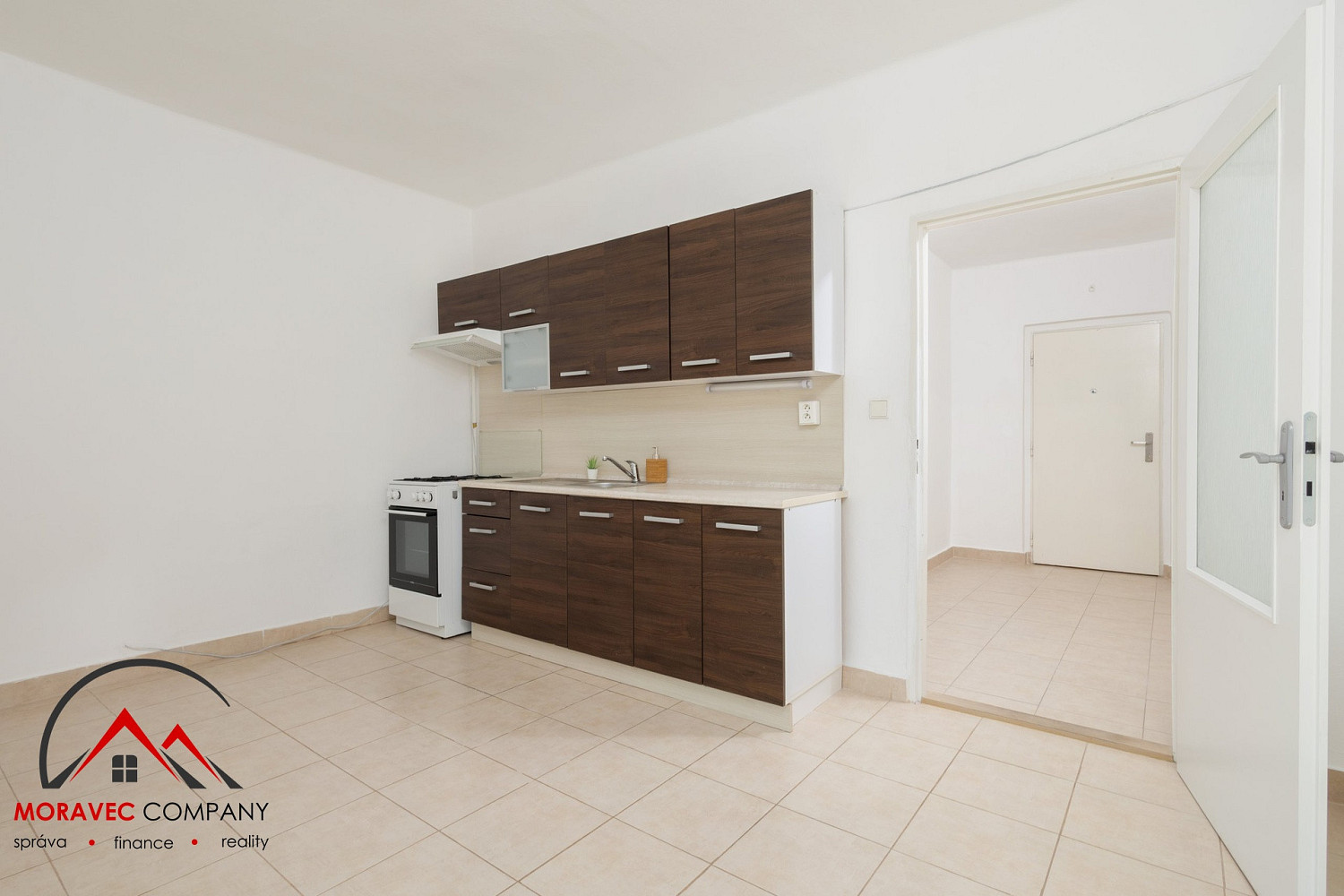 Pronájem bytu 2+1 72 m² – fotografie 2