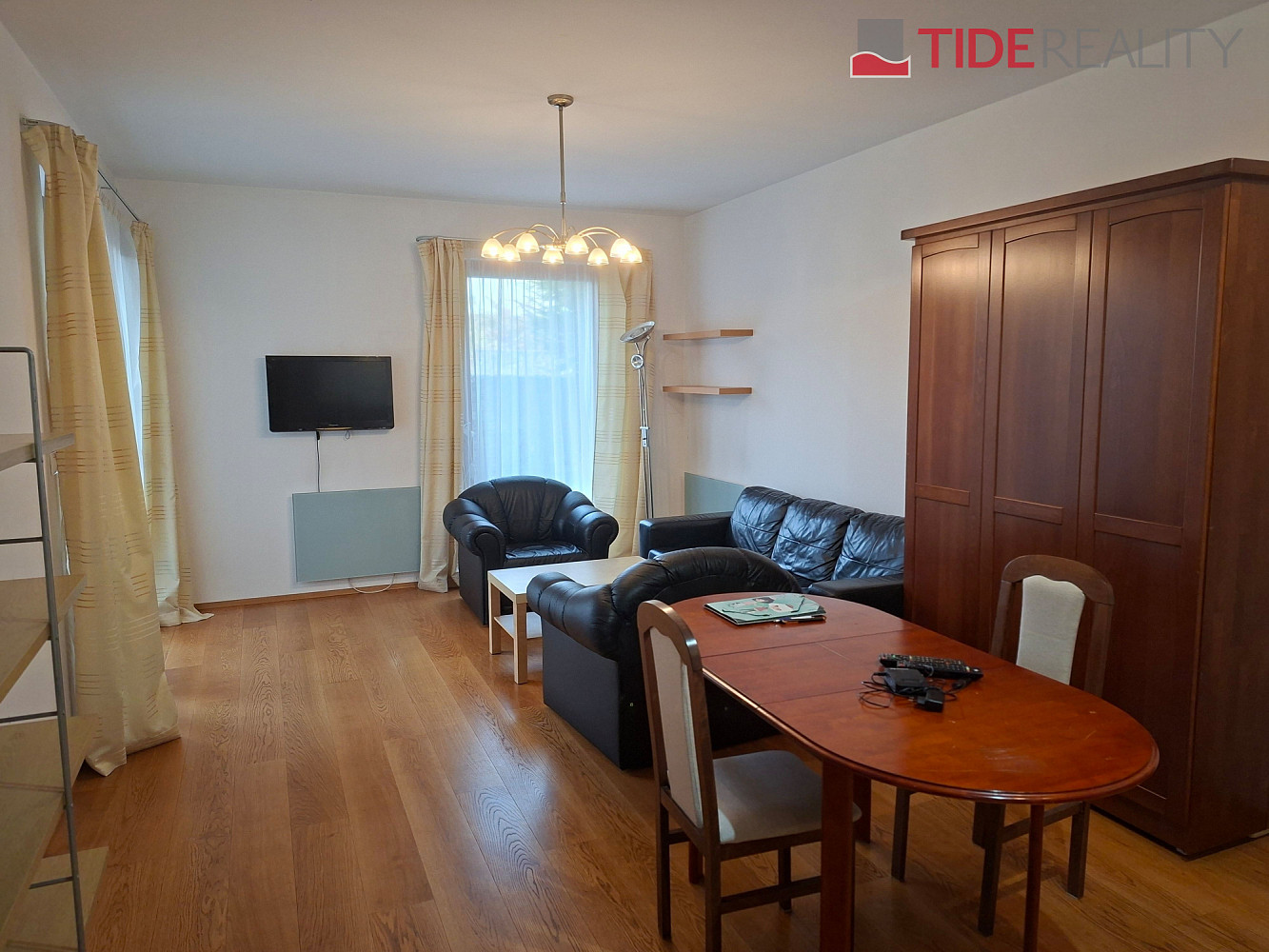 Pronájem bytu 2+kk 60 m² – fotografie 3