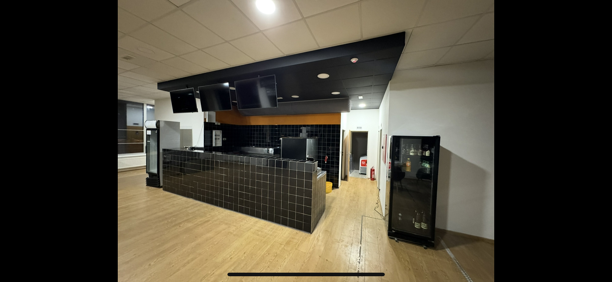 Pronájem restaurace 143 m² – fotografie 3