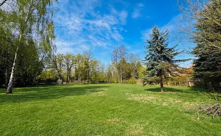 Prodej stavebního pozemku 8 421 m², Církvice, okres Kolín